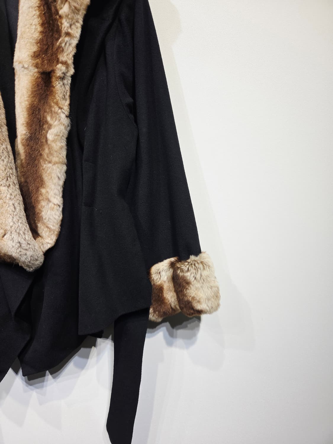 doho 도호 퍼 트리밍 벨티드 울 자켓 상품이미지5