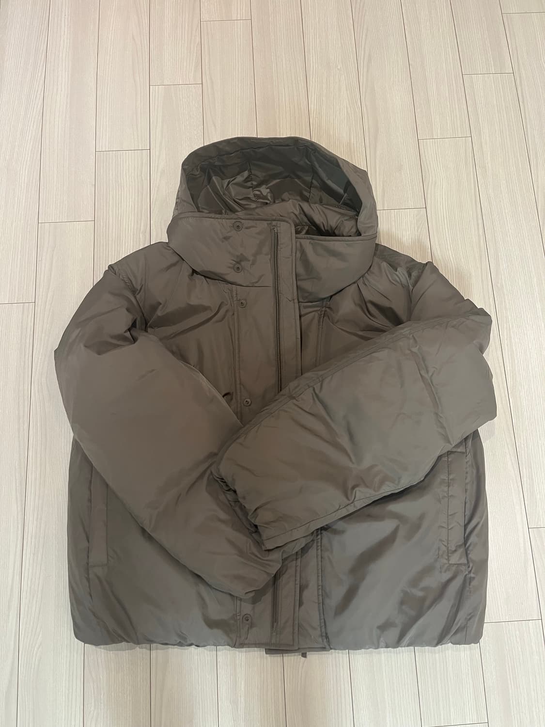 유니클로U / 25FW 퍼프테크 파카 브라운 / X 상품이미지1