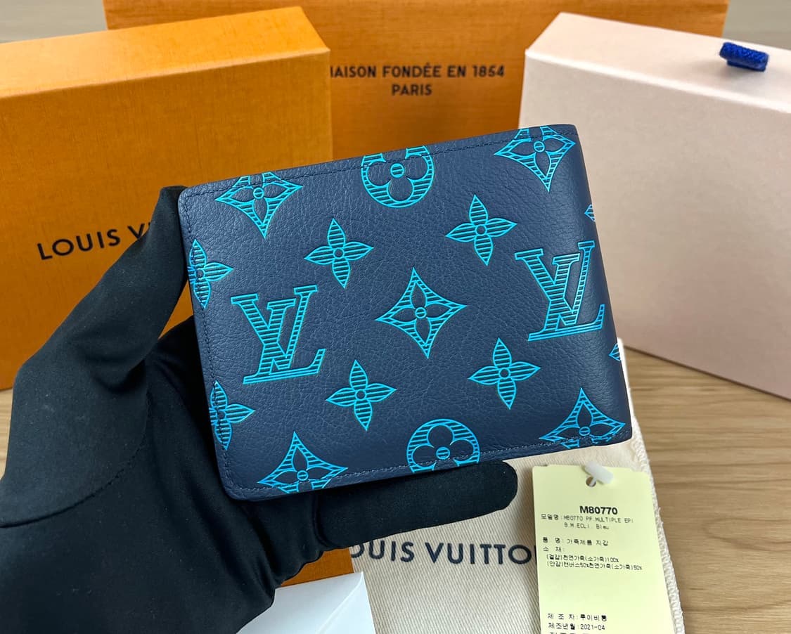 [정품] 루이비통 멀티플 월릿 반지갑
 상품이미지1