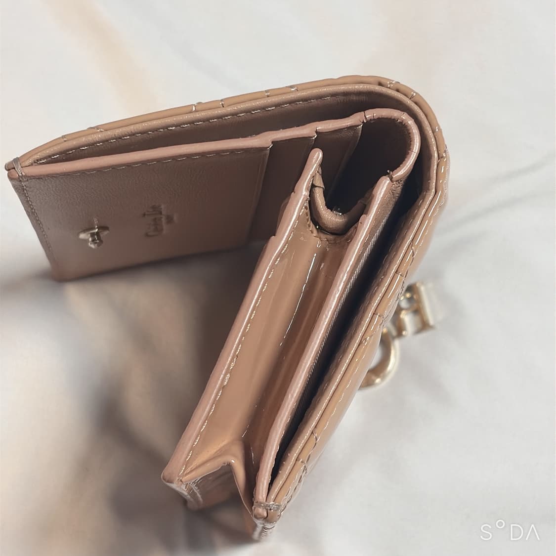 디올 레이디 까나쥬 페이던트 반지갑 상품이미지8