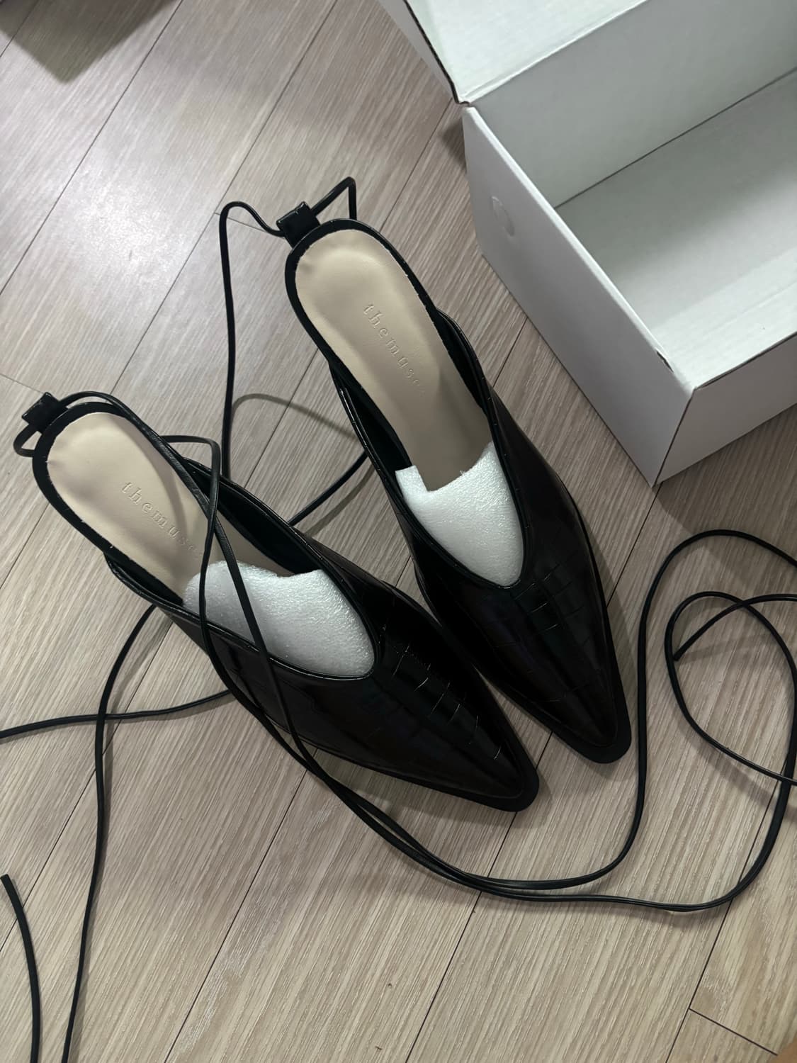 스트랩 뮬 힐 상품이미지8