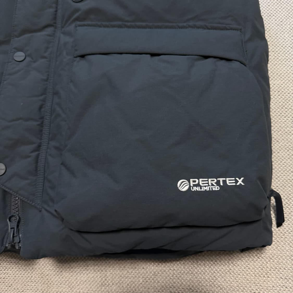 블랙야크 x 커버낫 퍼텍스 패딩조끼 상품이미지3