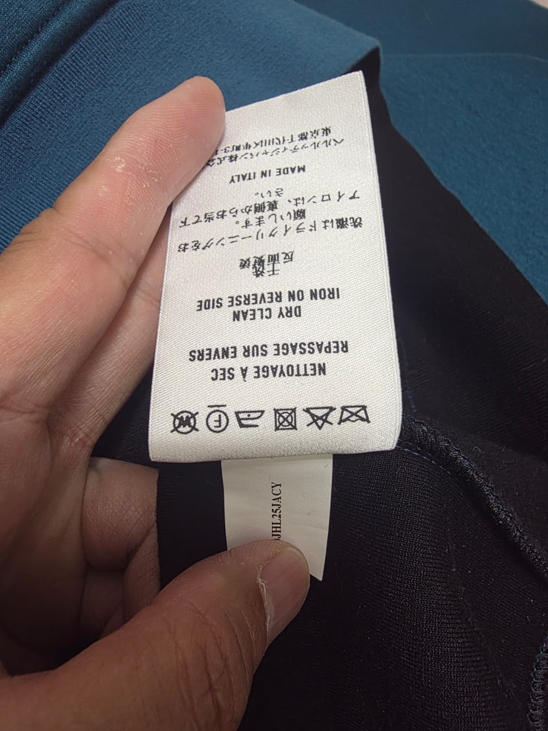 벨루티 레더 스트립 후드 티셔츠 국내매장판 상품이미지8