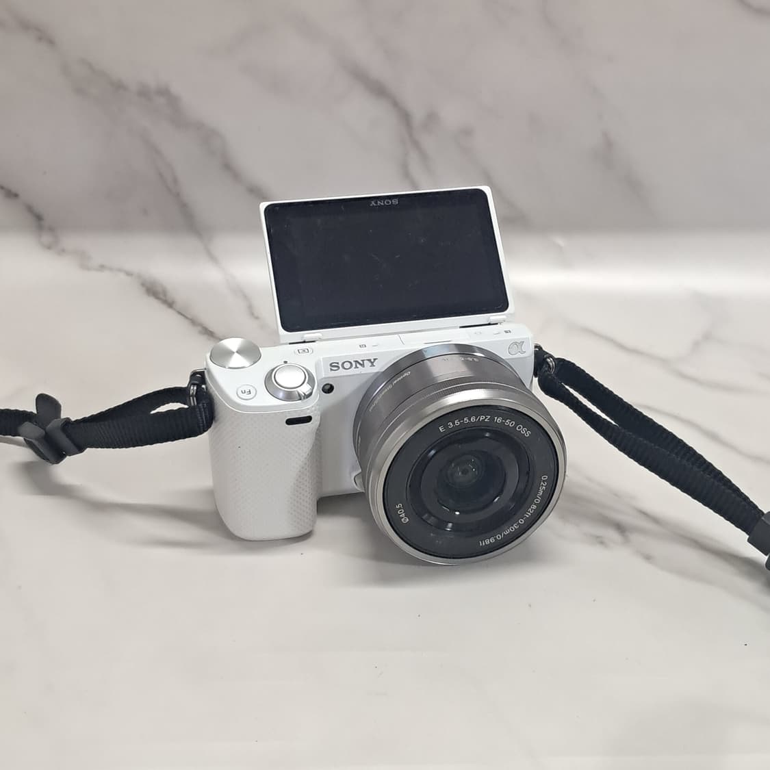 소니 미러리스 NEX-5R /16-50mm 렌즈 상품이미지1