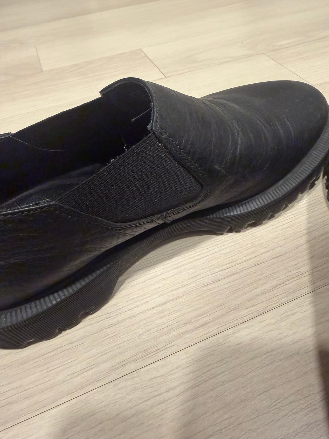 닥터마틴 깔끔한 단화 상품이미지2