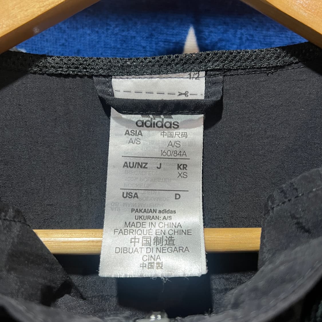 아디다스 크롭 후드 바람막이 상품이미지3