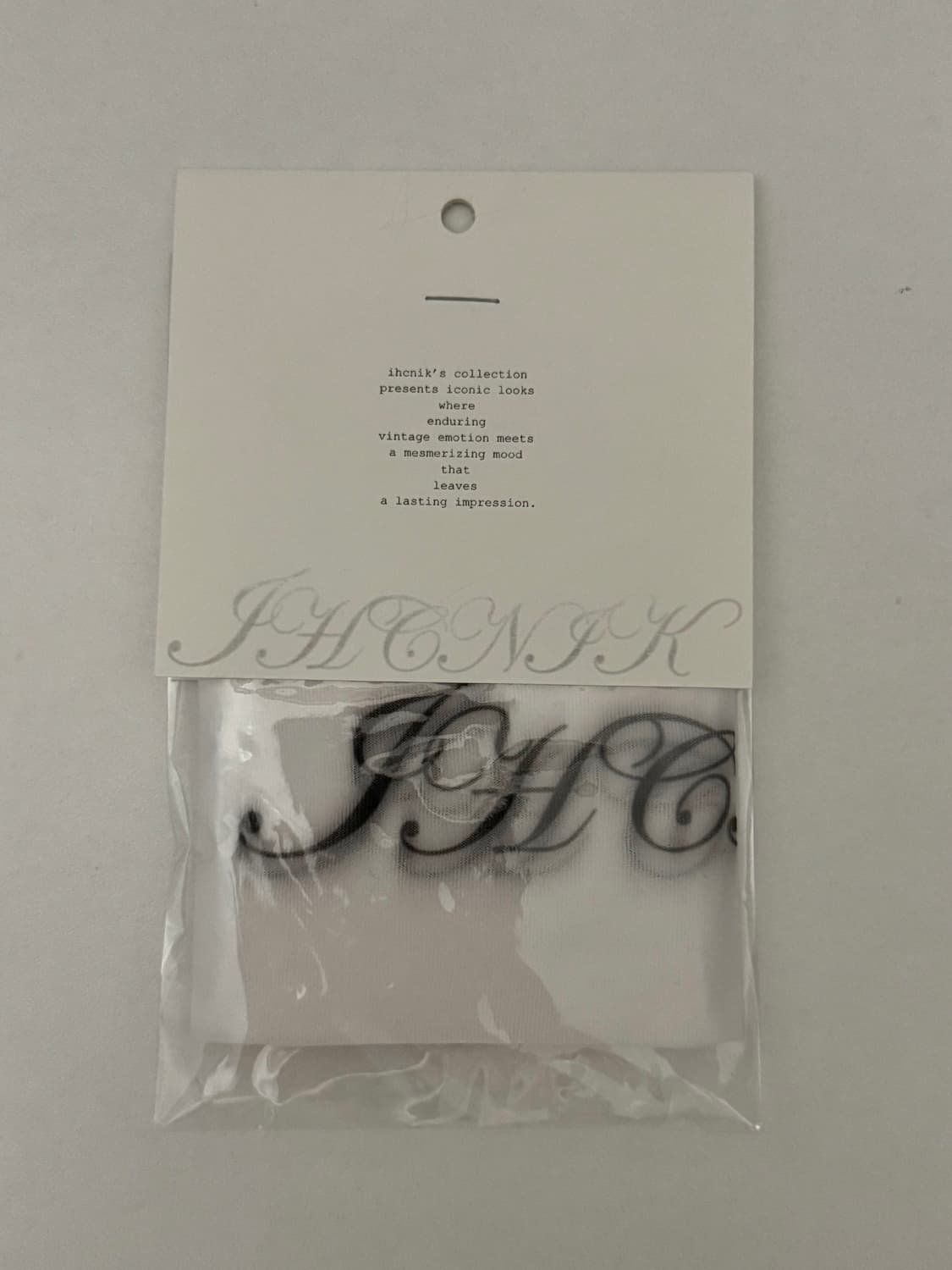 이크닉 헤븐 레터 니삭스 새상품 상품이미지1