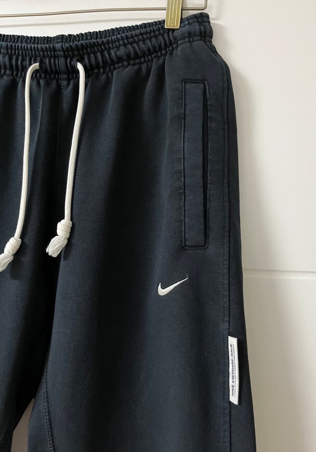 나이키 드라이핏 스탠다드이슈 조거 팬츠 상품이미지4