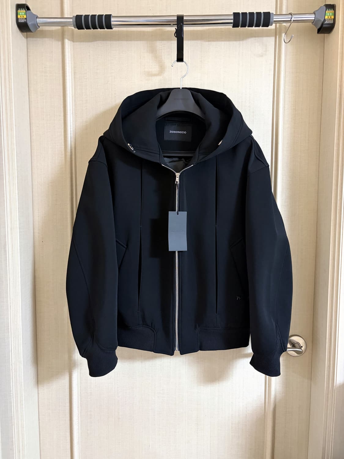 지오송지오 25FW 네오프렌 후드 집업 점퍼 100 상품이미지1