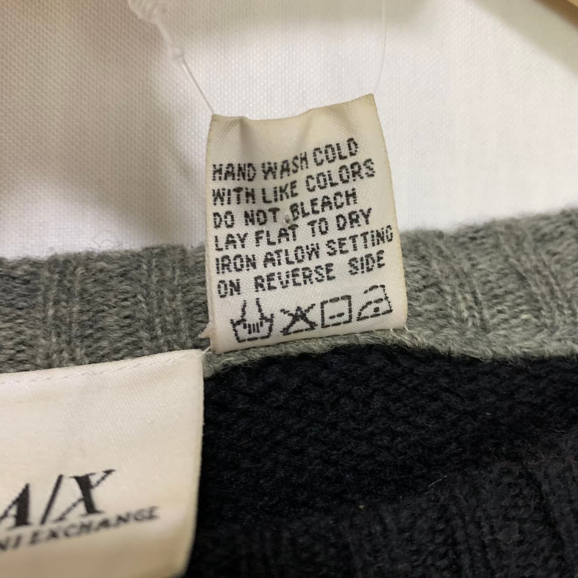 알마니 아르마니 빈티지 블랙 레드 스트라이프 니트 스웨터 남성 L 상품이미지5