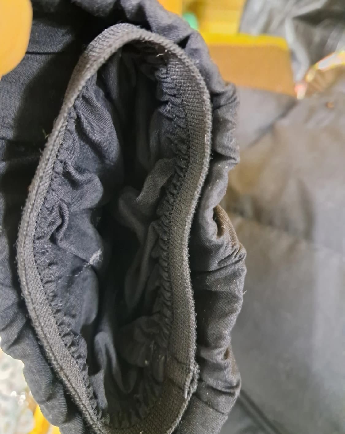 OFF WHITE오프
화이트쿠오트푸퍼패딩 상품이미지7