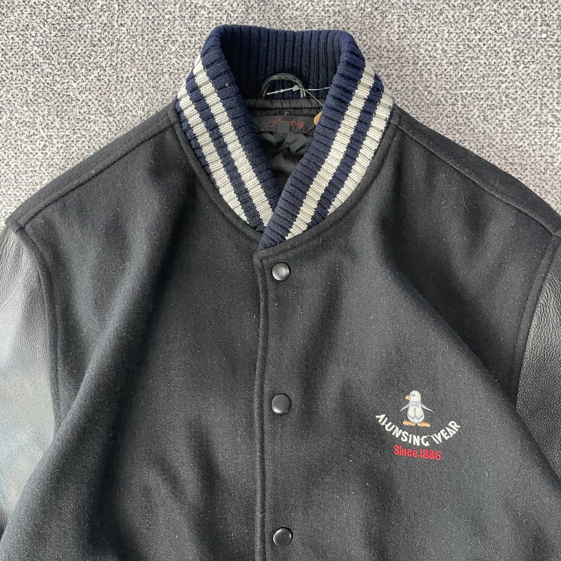 먼싱웨어 바시티 자켓 상품이미지3