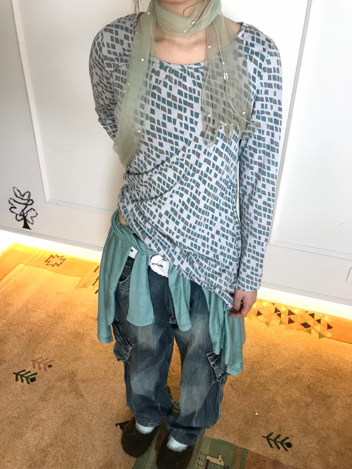 페일 민트 컬러 가디건과 귀여운 데님 벌룬팬츠 조합𖧧𓂃˖₊🫧🍵 상품이미지4