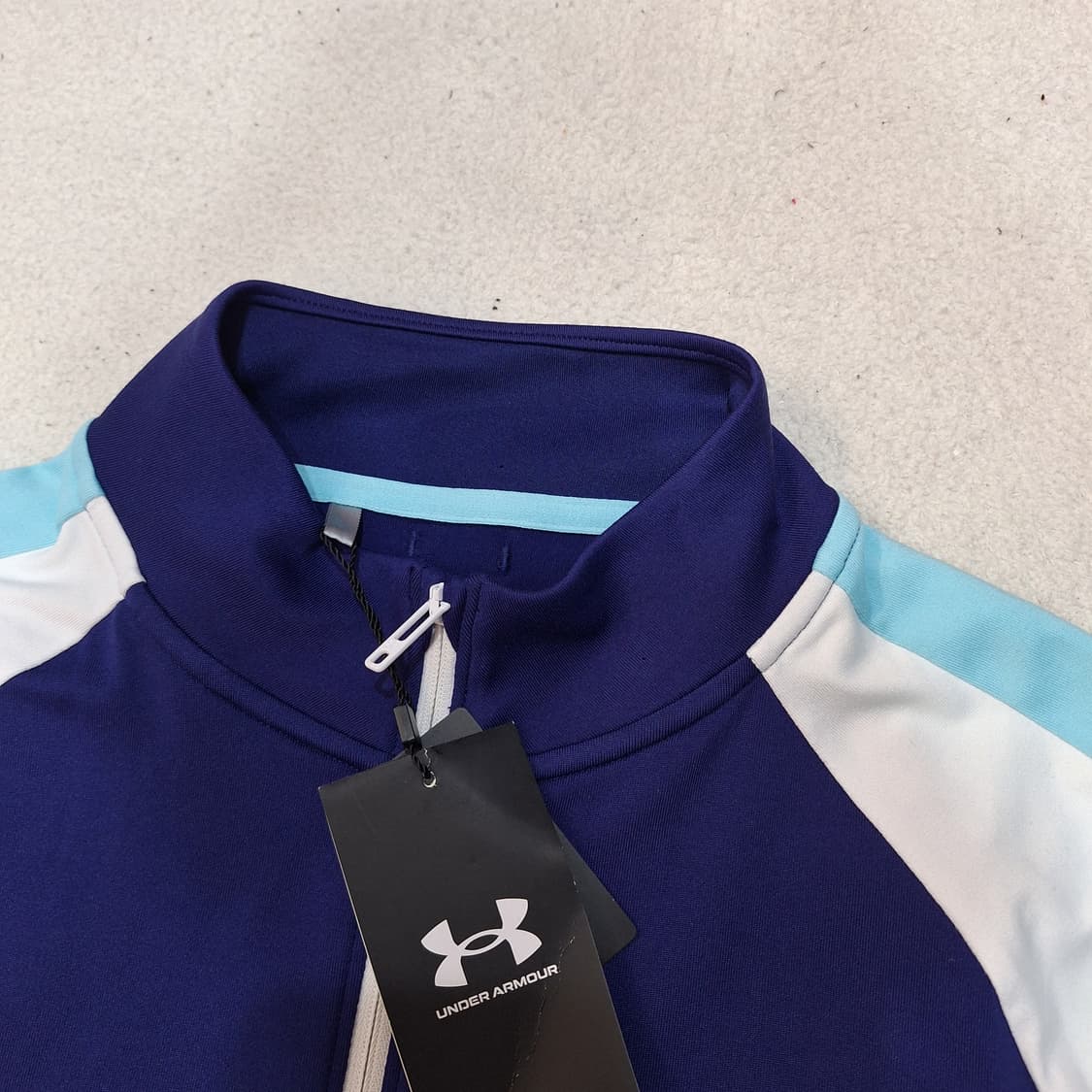 언더아머  져지집업M 상품이미지2