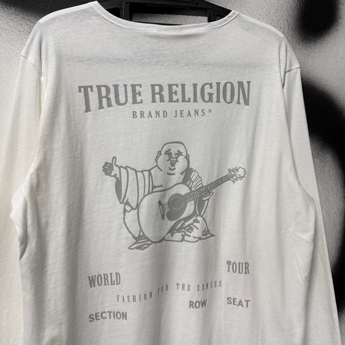 트루릴리젼 백 프린팅 월드투어 데드스탁 롱 슬리브 티셔츠 상품이미지4