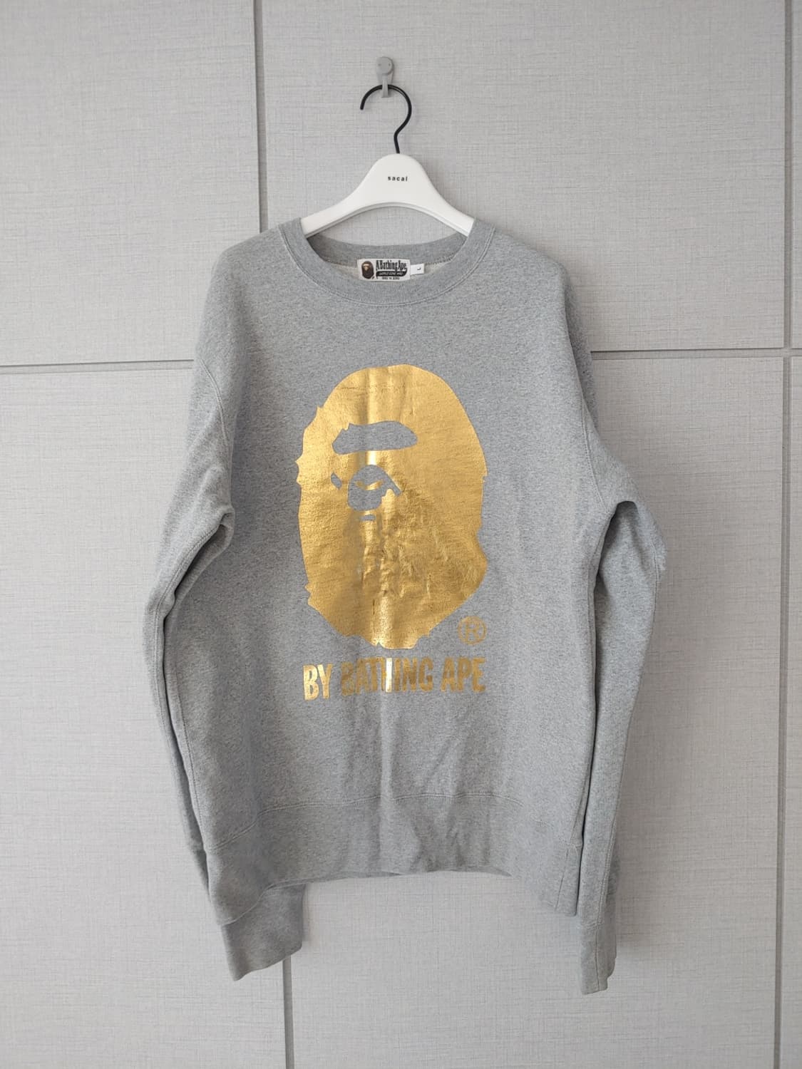 [L] 베이프 골드 사루 바이어베이팅 프린팅 맨투맨 상품이미지1