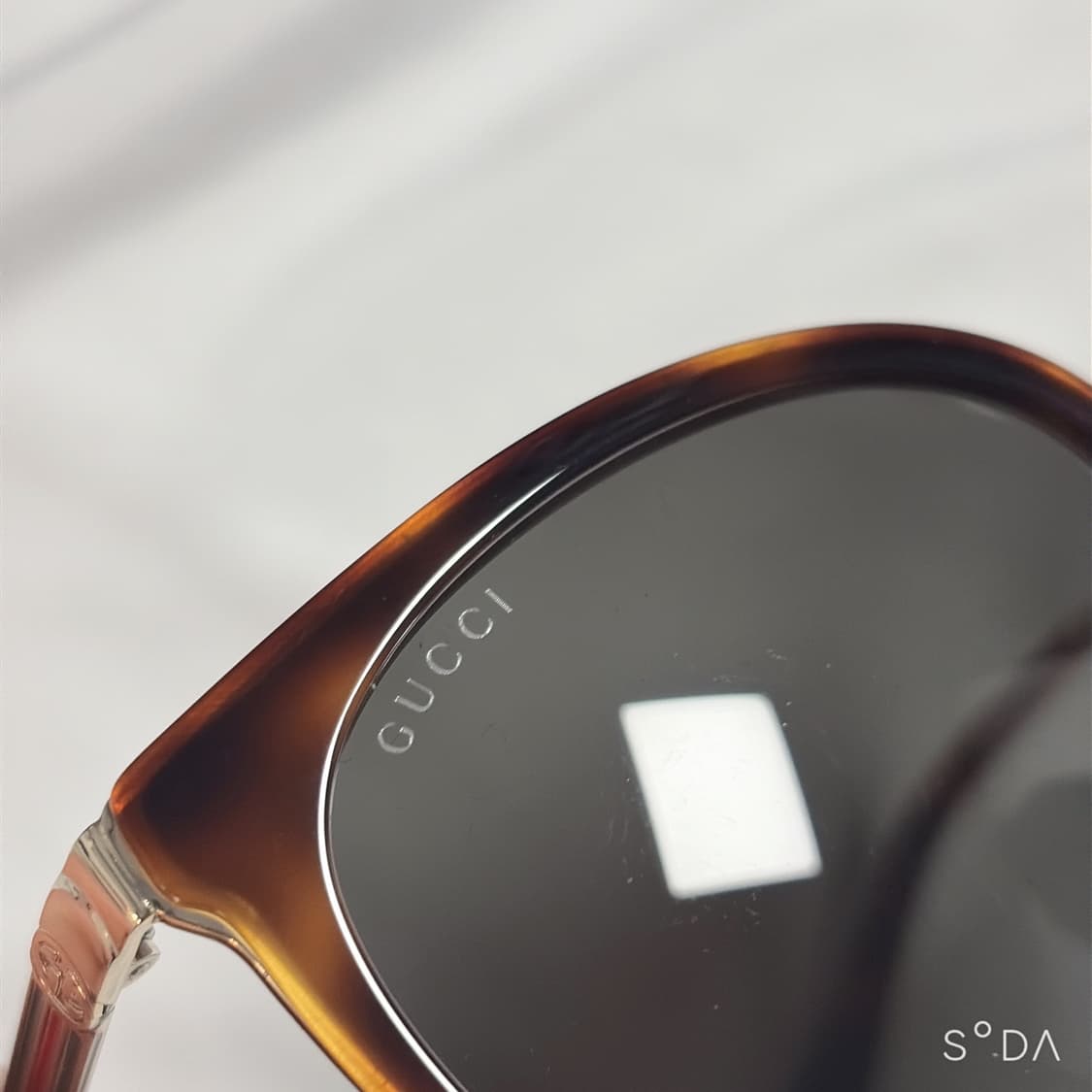 구찌 뿔테 선글라스 상품이미지9