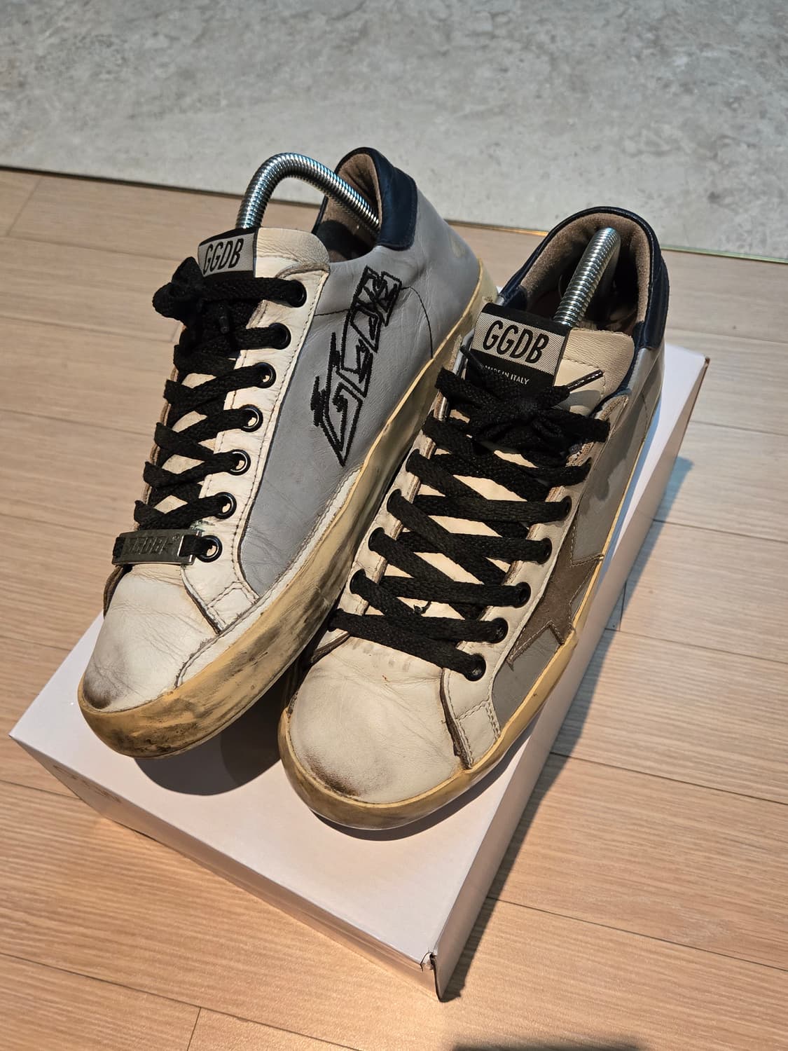 골든구스 상품이미지3