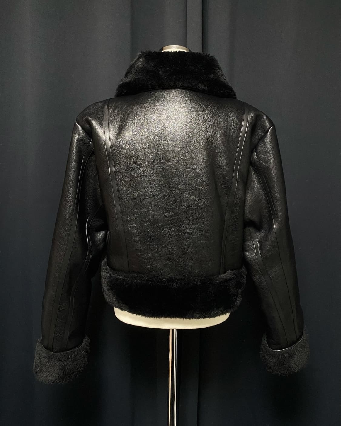 보헤미안서울 하이넥 무스탕 자켓 상품이미지3