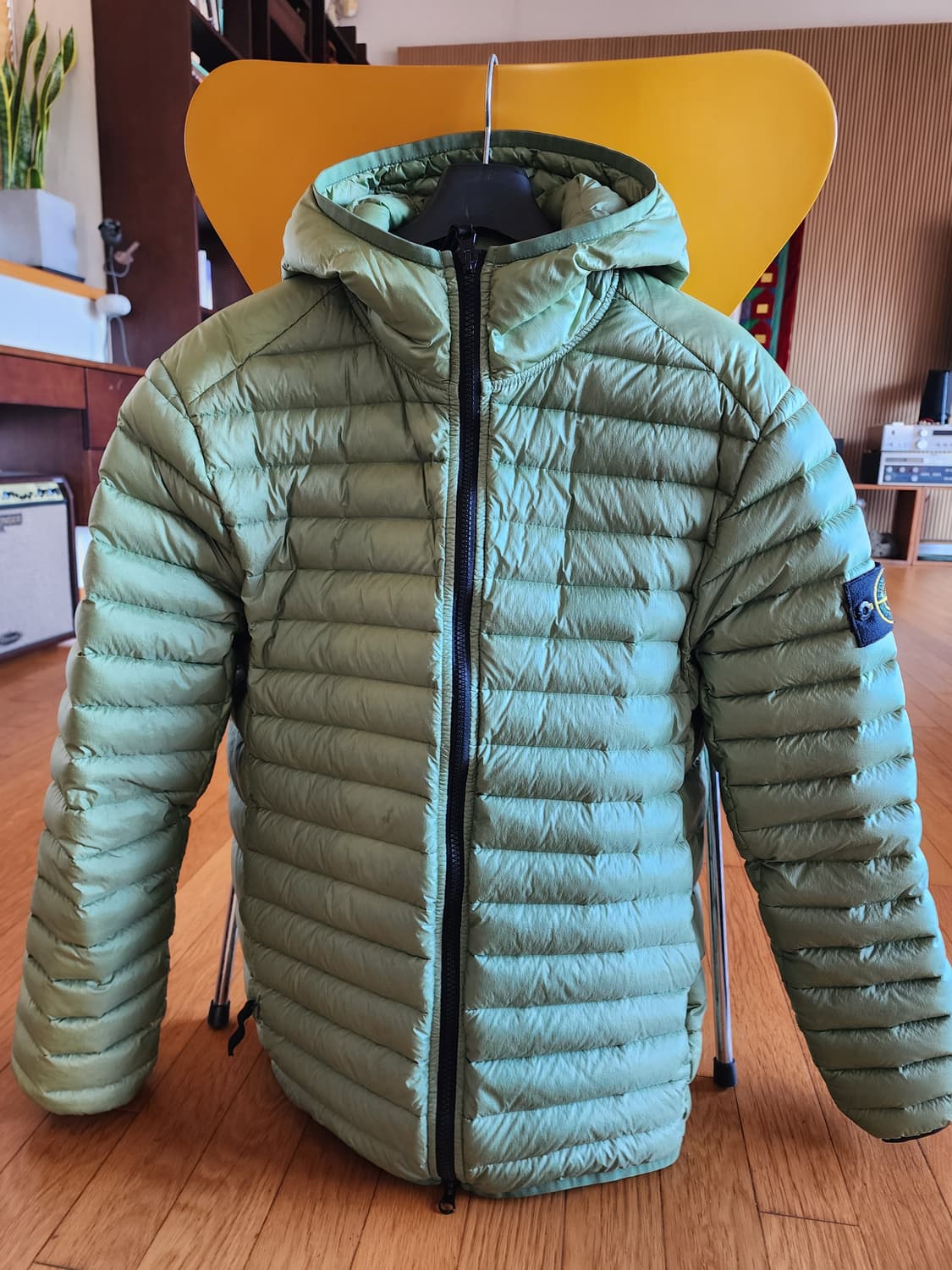 패디드 다운 후드 다운 자켓 상품이미지1