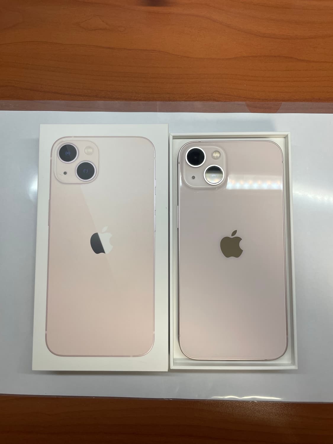 아이폰13 128GB(풀박스) 상품이미지1