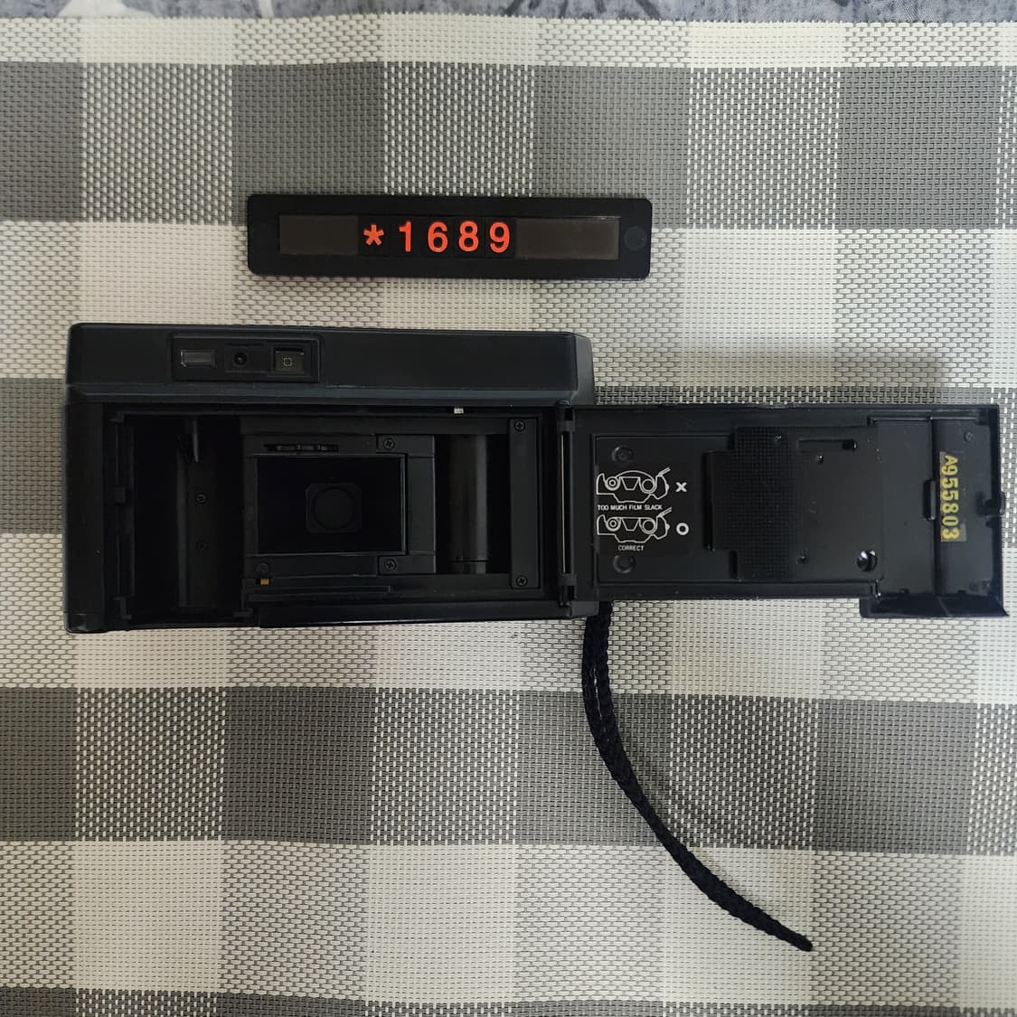 스페이스랜드 PC-600 레드바디 필름카메라 상품이미지5