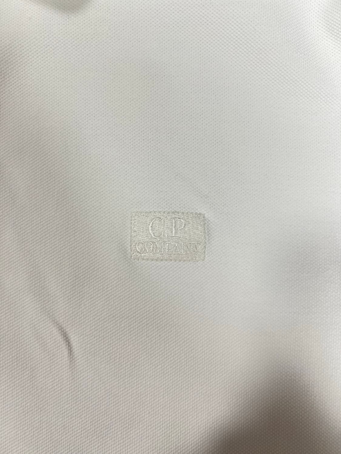 C.P.컴퍼니 화이트 카라 반팔 상품이미지3