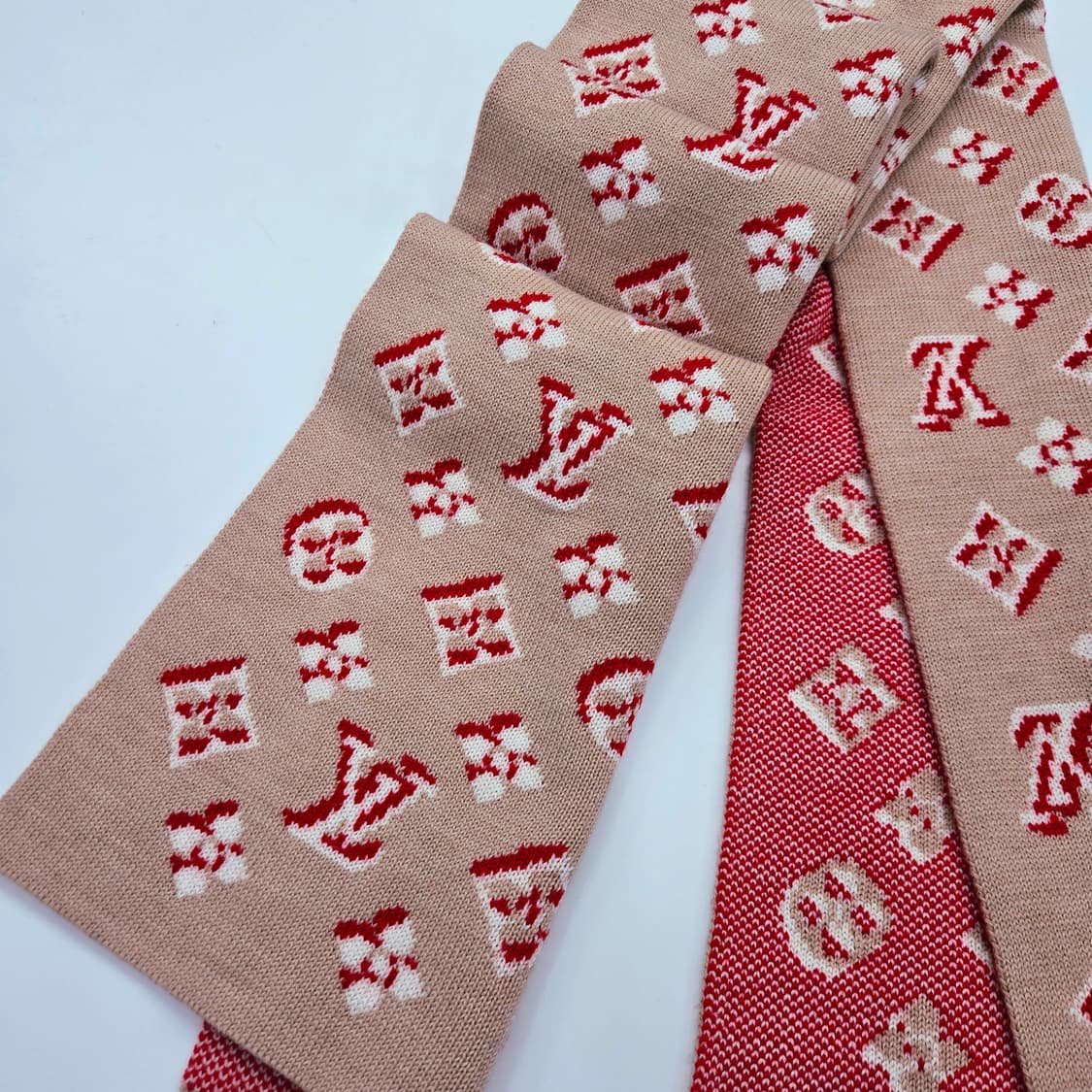 루이비통 LV 모노그램 니트 머플러 상품이미지2