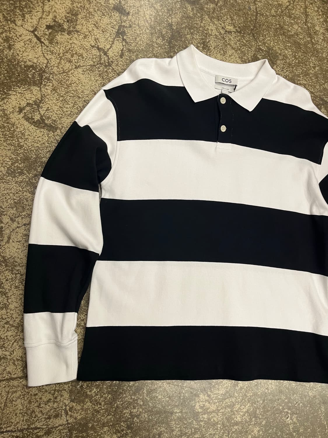 COS 코스 블랙/화이트 스트라이프 럭비티 상품이미지2