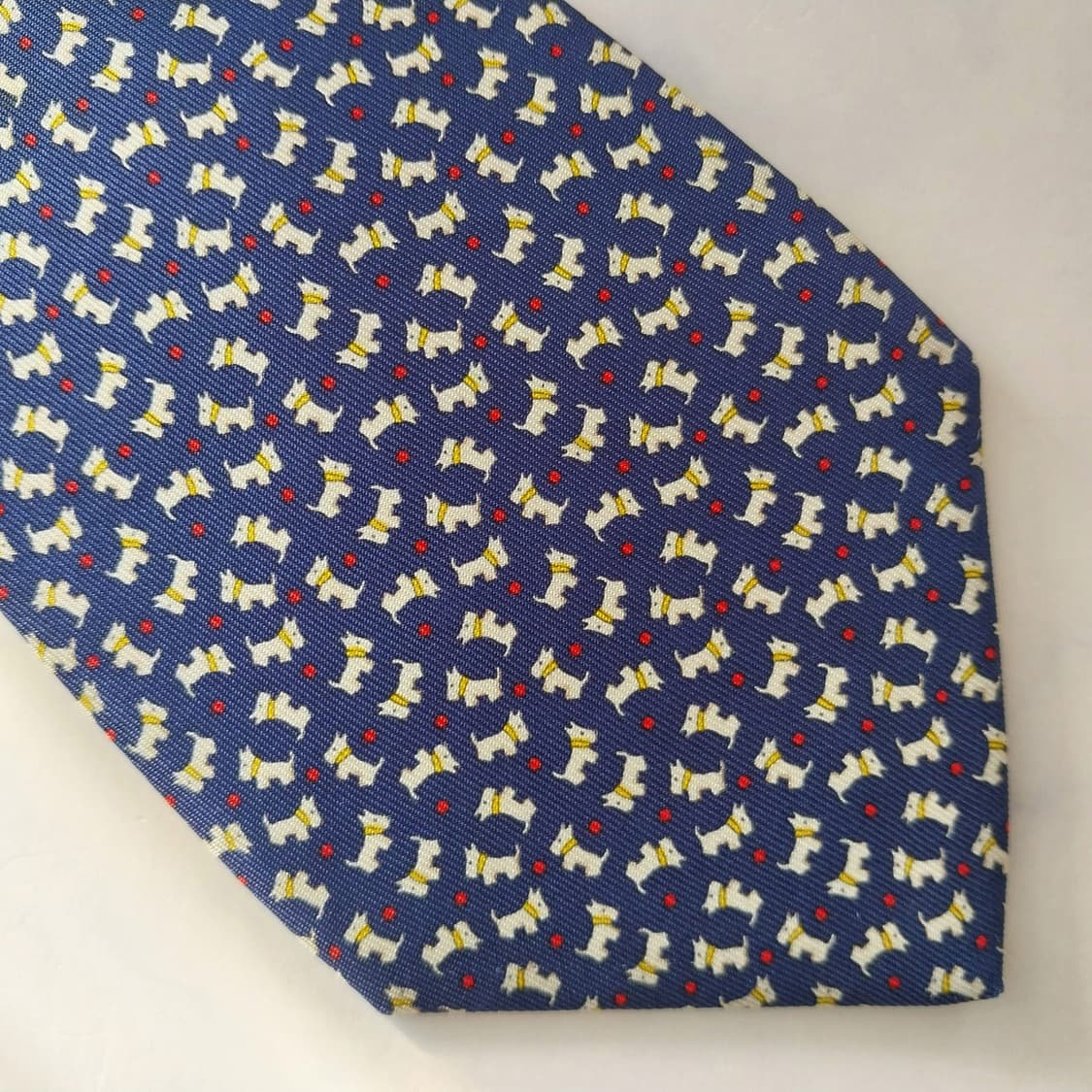 페라가모 실크 네이비 강아지 패턴 넥타이 8.9cm A+등급 K1698
 상품이미지8