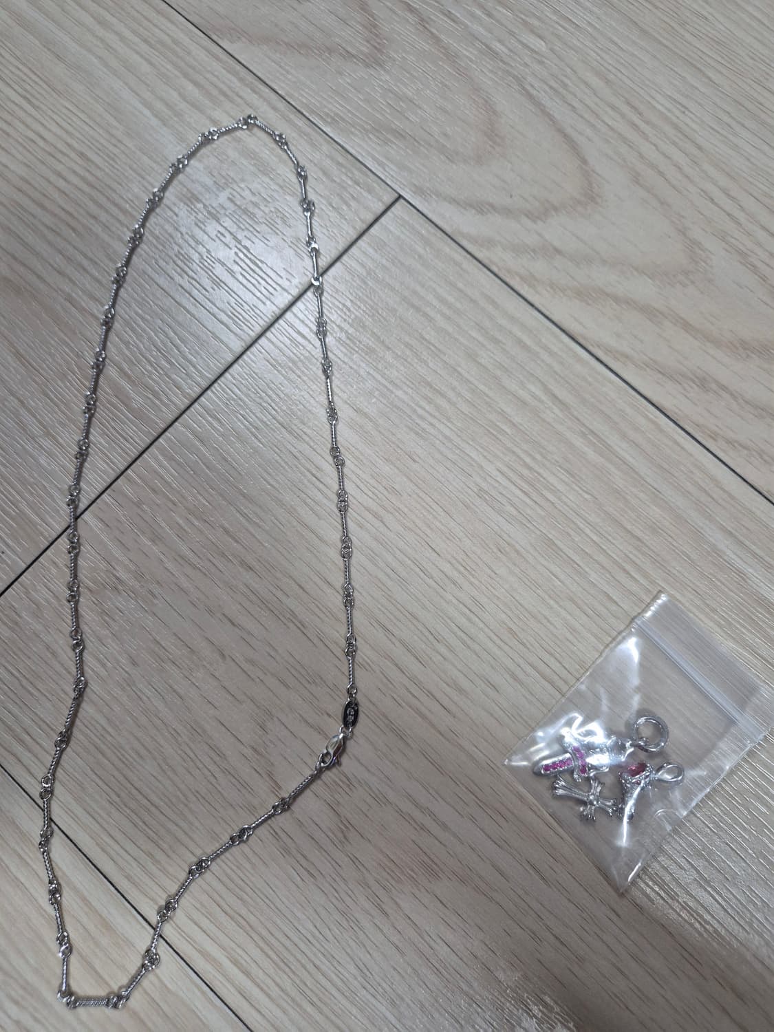 크롬하츠목걸이팝니다 상품이미지1