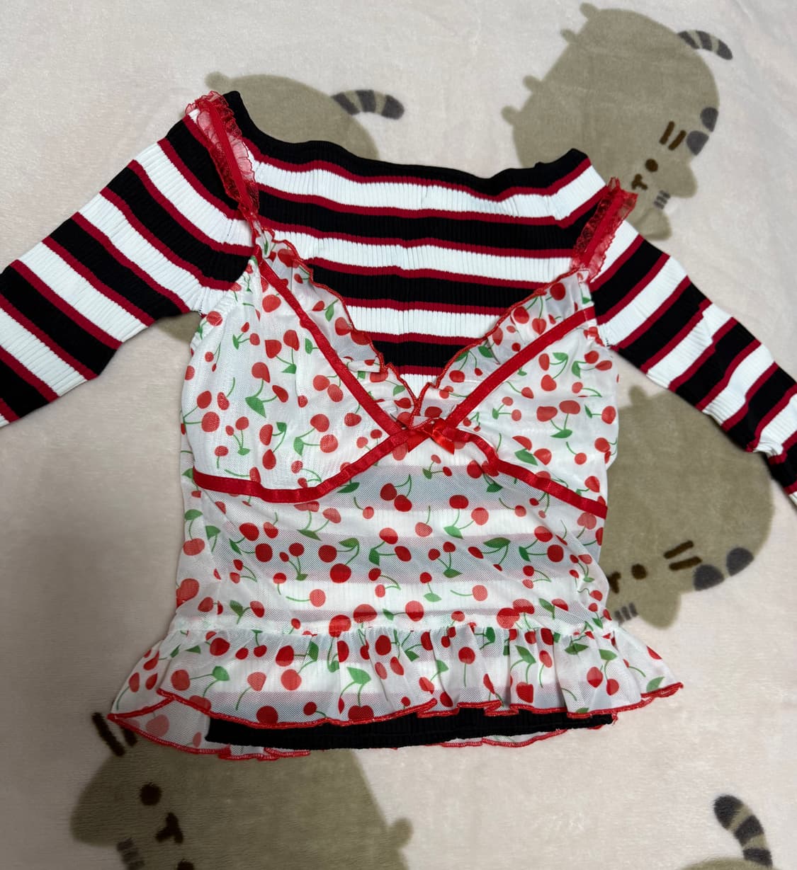 레드+블랙+화이트 스트라이프 크롭니트 상품이미지2