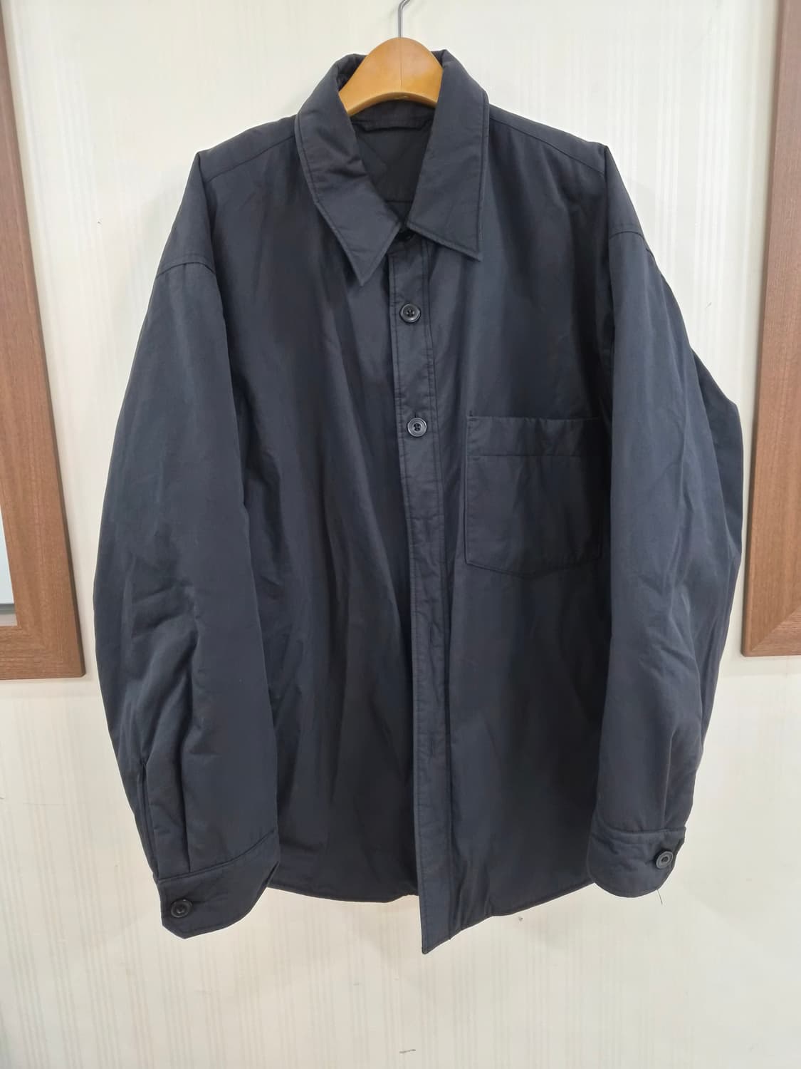 L) 유니클로 U 패디드 셔츠형 자켓 팝니다 상품이미지1