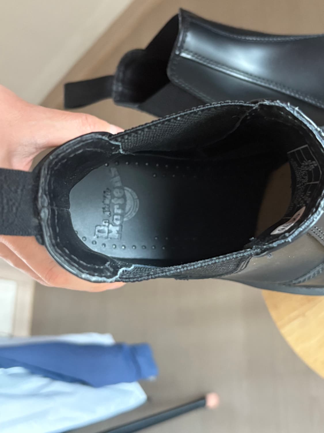 닥터마틴 첼시부츠 270 팔아요 상품이미지3