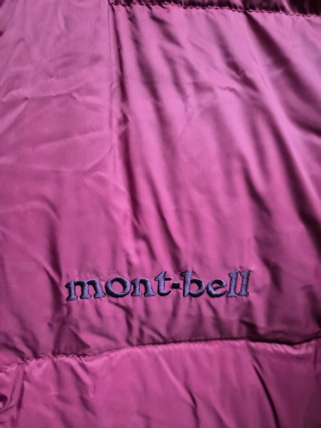 XL) 몽벨 구스다운 경량 패딩 팝니다 상품이미지3