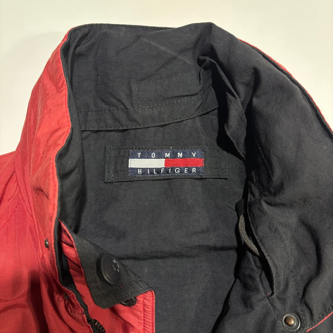 타미힐피거 레드 집업 자켓 상품이미지5