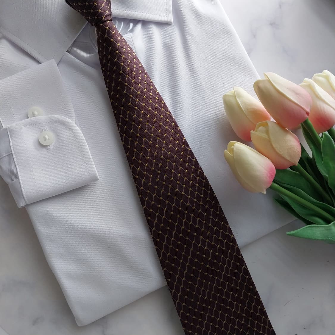 던힐 실크 브라운 골드 도트 패턴 넥타이 9.5cm A+등급 K1232
 상품이미지8