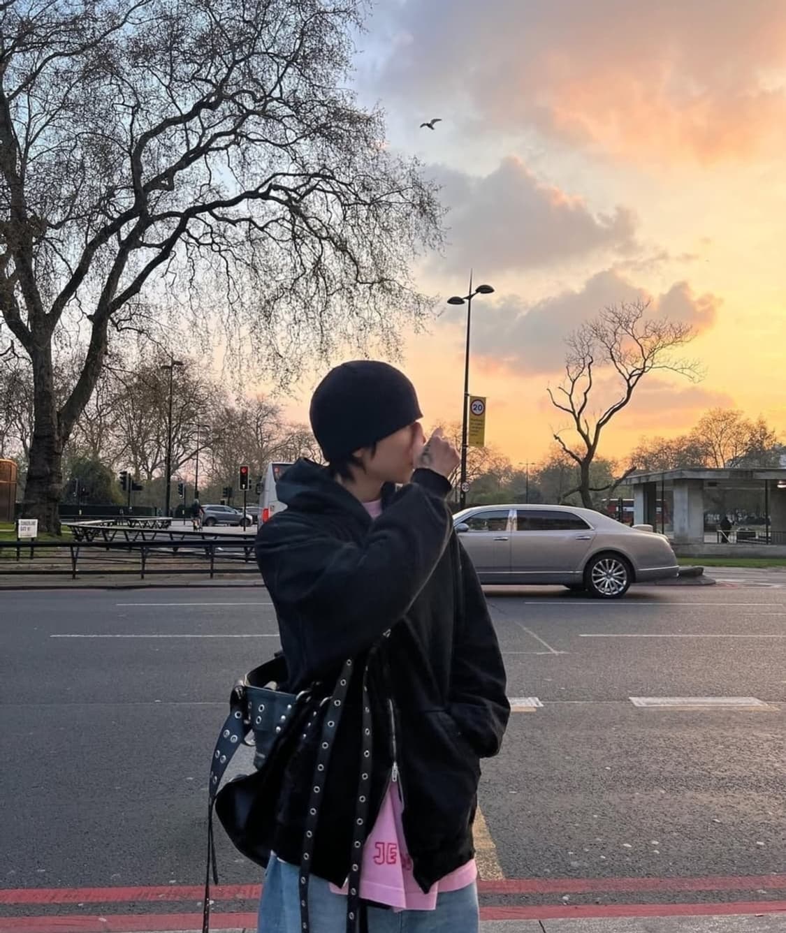 [OS] 발렌시아가 Emo 버킷백 상품이미지2