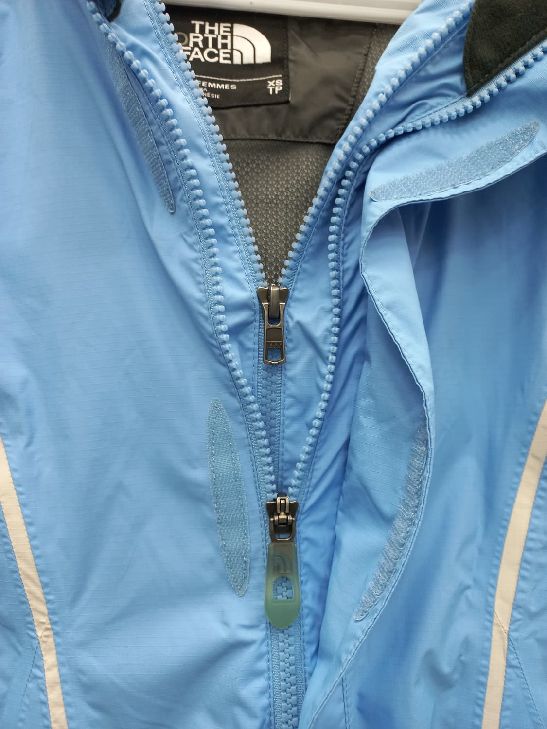 노스페이스 여성 바람막이 XS (90) 스카이블루 상품이미지3