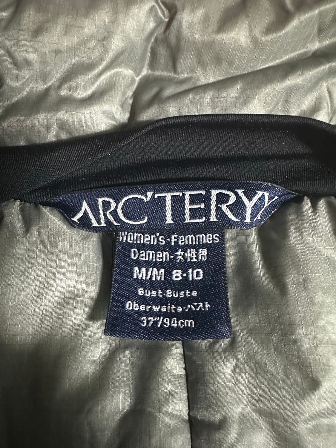 아크테릭스 여성용 피션 ar 자켓 m 상품이미지3