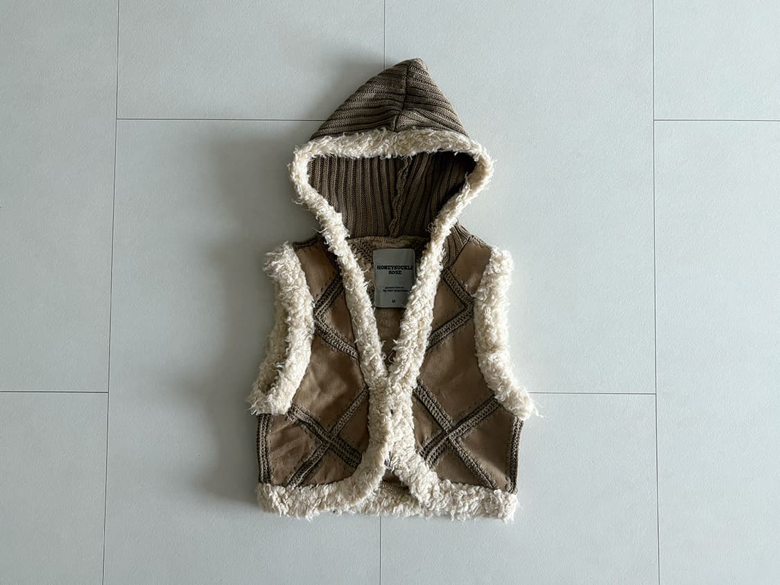 hooded shearling vest 상품이미지1