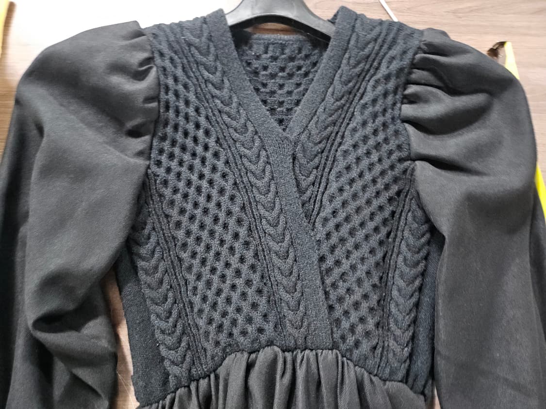 볼륨소매 니트 배색 원피스 M 상품이미지1