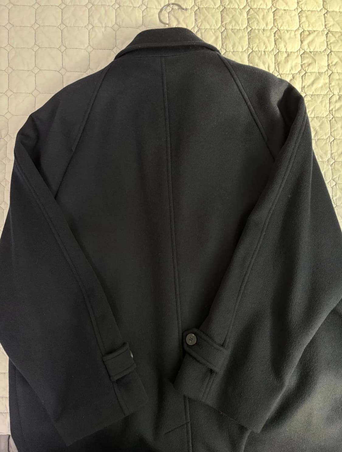 해칭룸 래글런(레글런) 슬리브 코트 네이비 상품이미지4