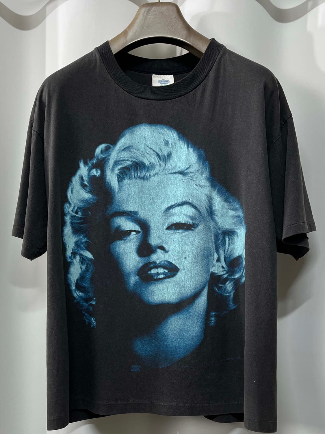 1994's 마를린먼로 페이스 크랙 페이딩 빈티지 티셔츠 상품이미지1