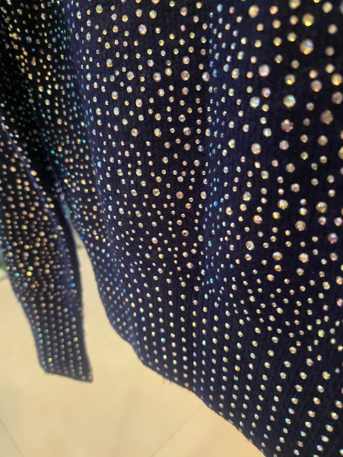 자라 큐빅 니트 스웨터 상품이미지4