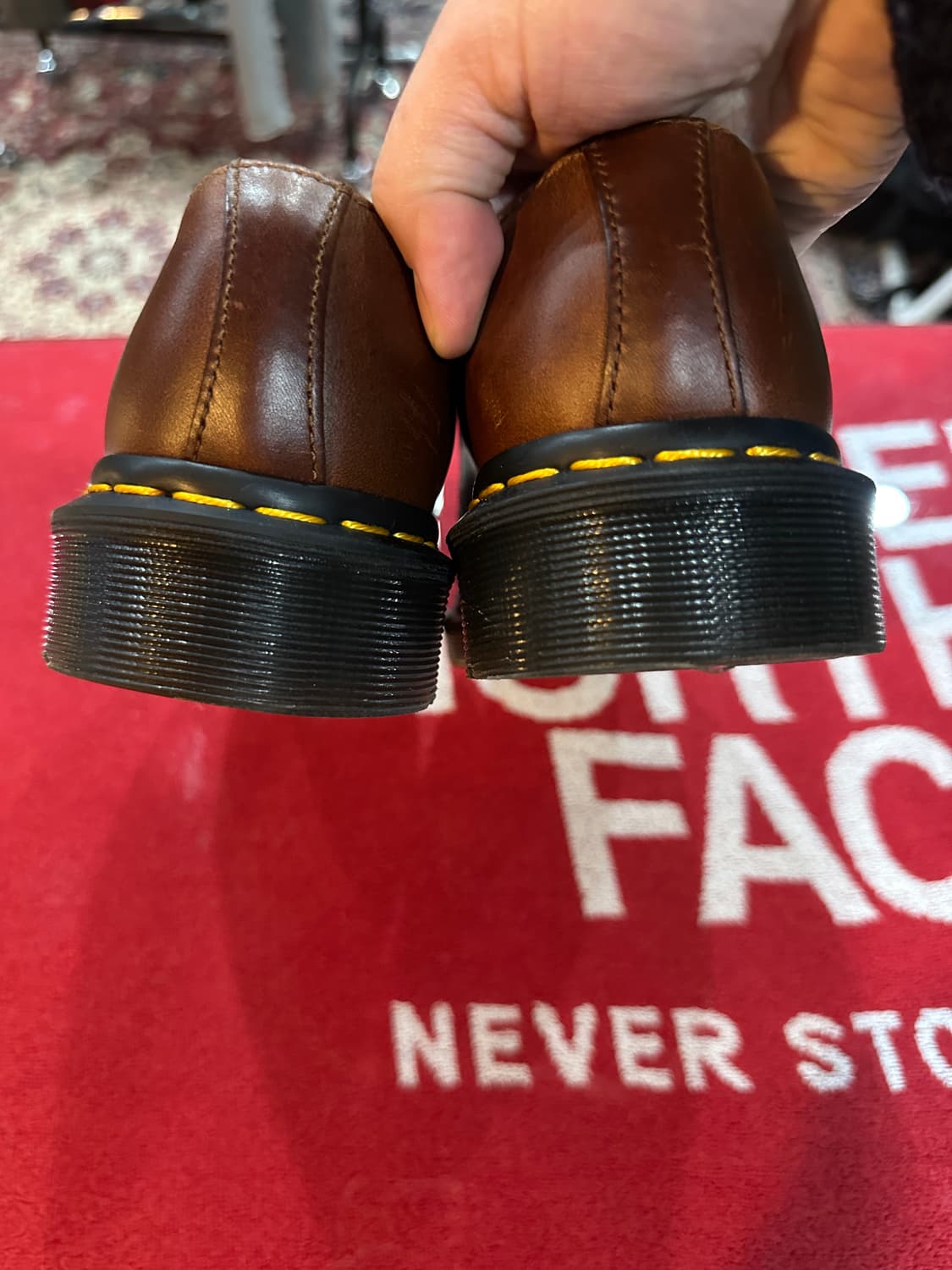 닥터마틴 브라운 3홀 240사이즈 상품이미지5