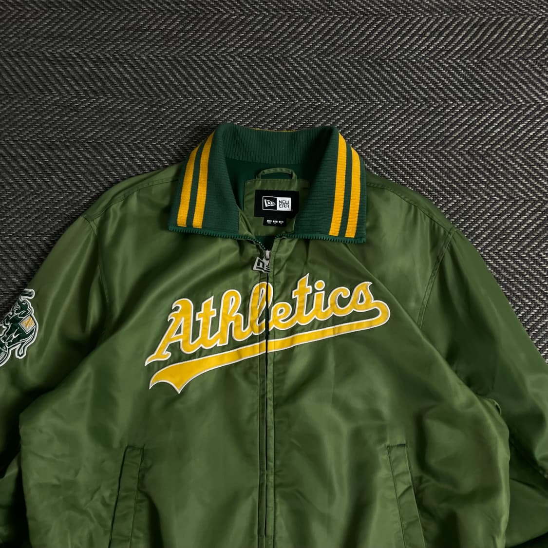 뉴에라 MLB 오클랜드 애슬레틱스 스타디움 바시티 재킷 y 3625 상품이미지4