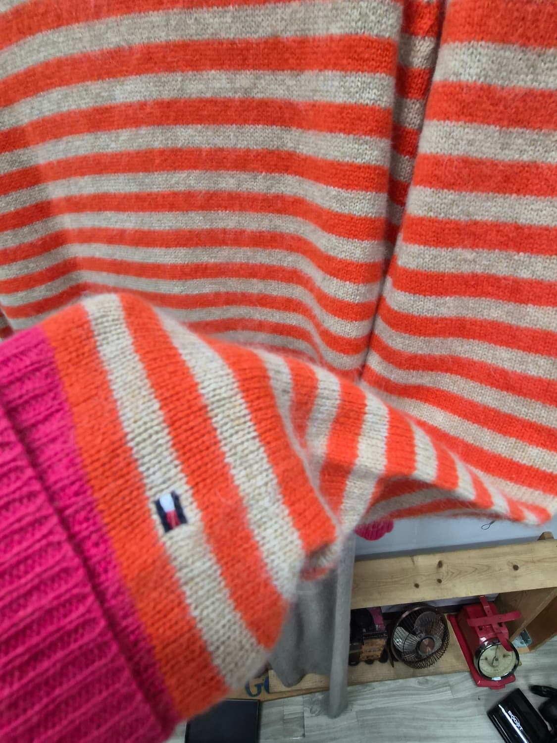 타미힐피거스트라이프 니트. 캐시미어100% 팬츠 상품이미지3