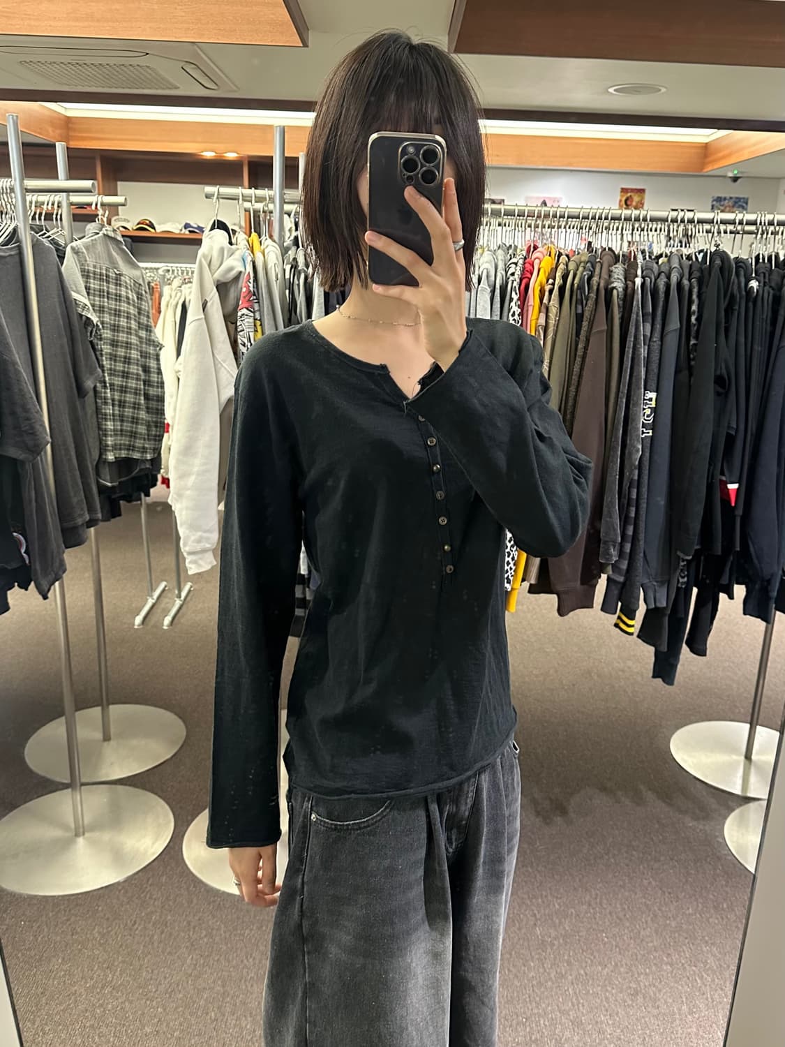 M)Japanese vintage 데미지 디테일 헨리넥 롱슬리브 상품이미지1