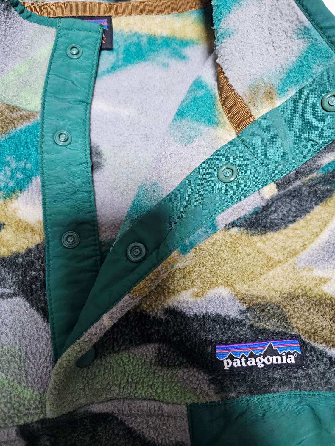 파타고니아 신칠라 연어 L 사이즈 상품이미지3